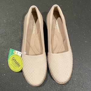 Grasshopper slip on wedges